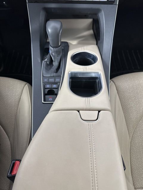 Used 2019 Toyota Avalon Limited w/ Advanced Safety Package FWD image 18