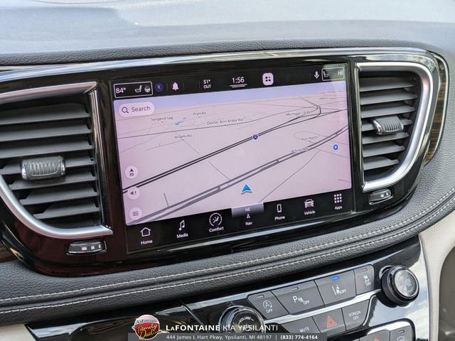 Used 2021 Chrysler Pacifica Limited AWD/4WD image 21
