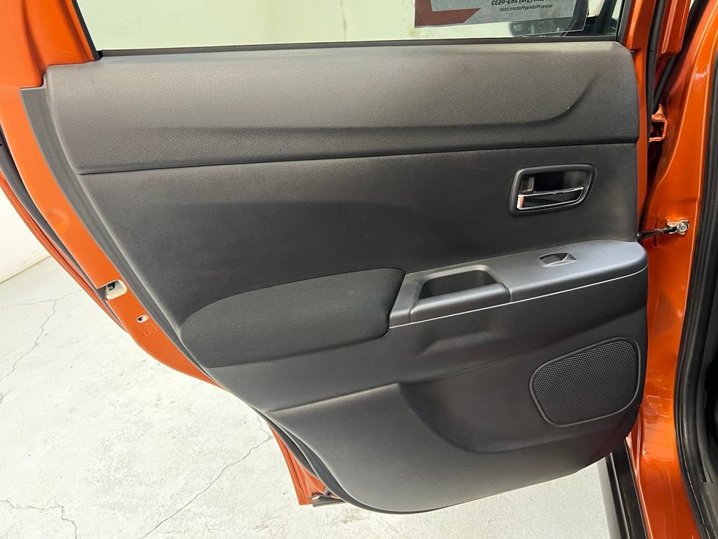 Used 2023 Mitsubishi Outlander Sport LE AWD/4WD image 27