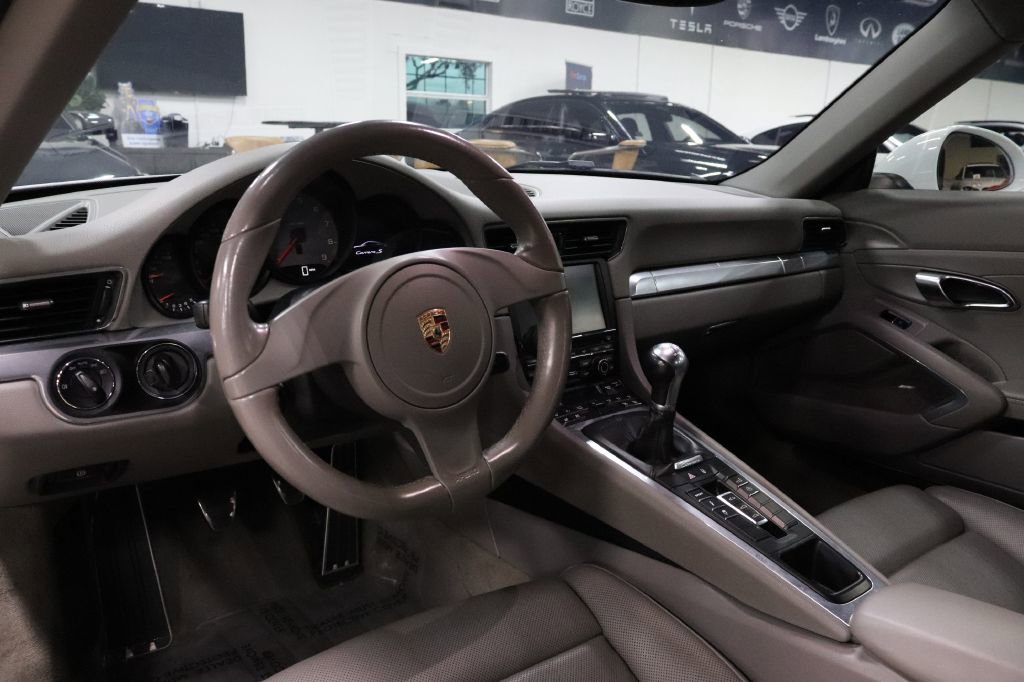Used 2013 Porsche 911 Carrera S image 10