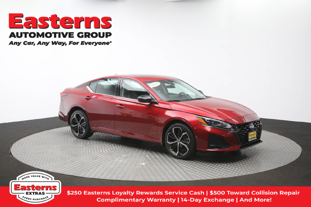 Used 2023 Nissan Altima 2.5 SR w/ SR Premium Package AWD/4WD image 50