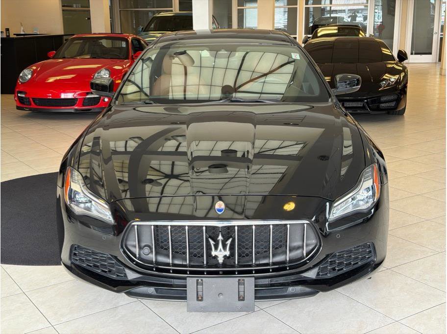 Used 2018 Maserati Quattroporte S RWD image 2