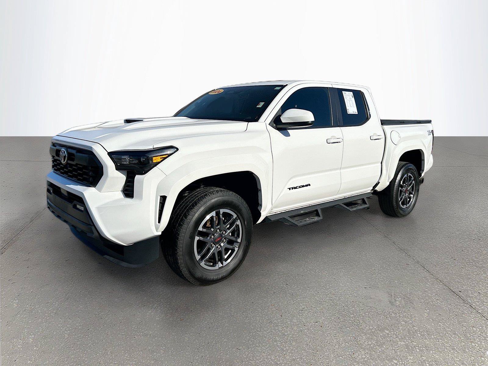 Used 2024 Toyota Tacoma TRD Sport AWD/4WD image 8