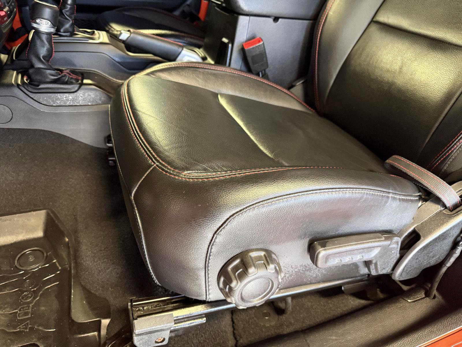 Used 2018 Jeep Wrangler Rubicon image 16