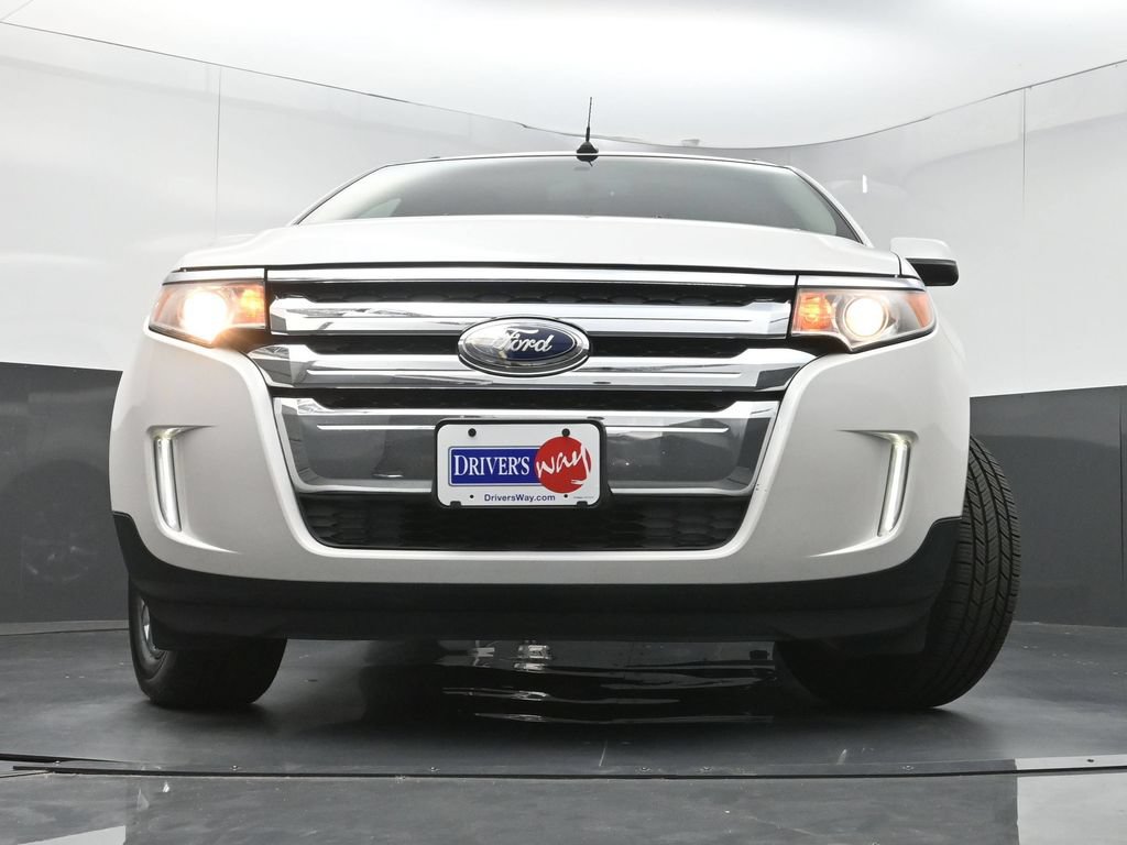Used 2014 Ford Edge Limited w/ Driver Entry Package FWD image 22