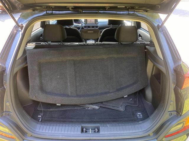 Used 2021 Hyundai Kona SEL w/ Cargo Package FWD image 28