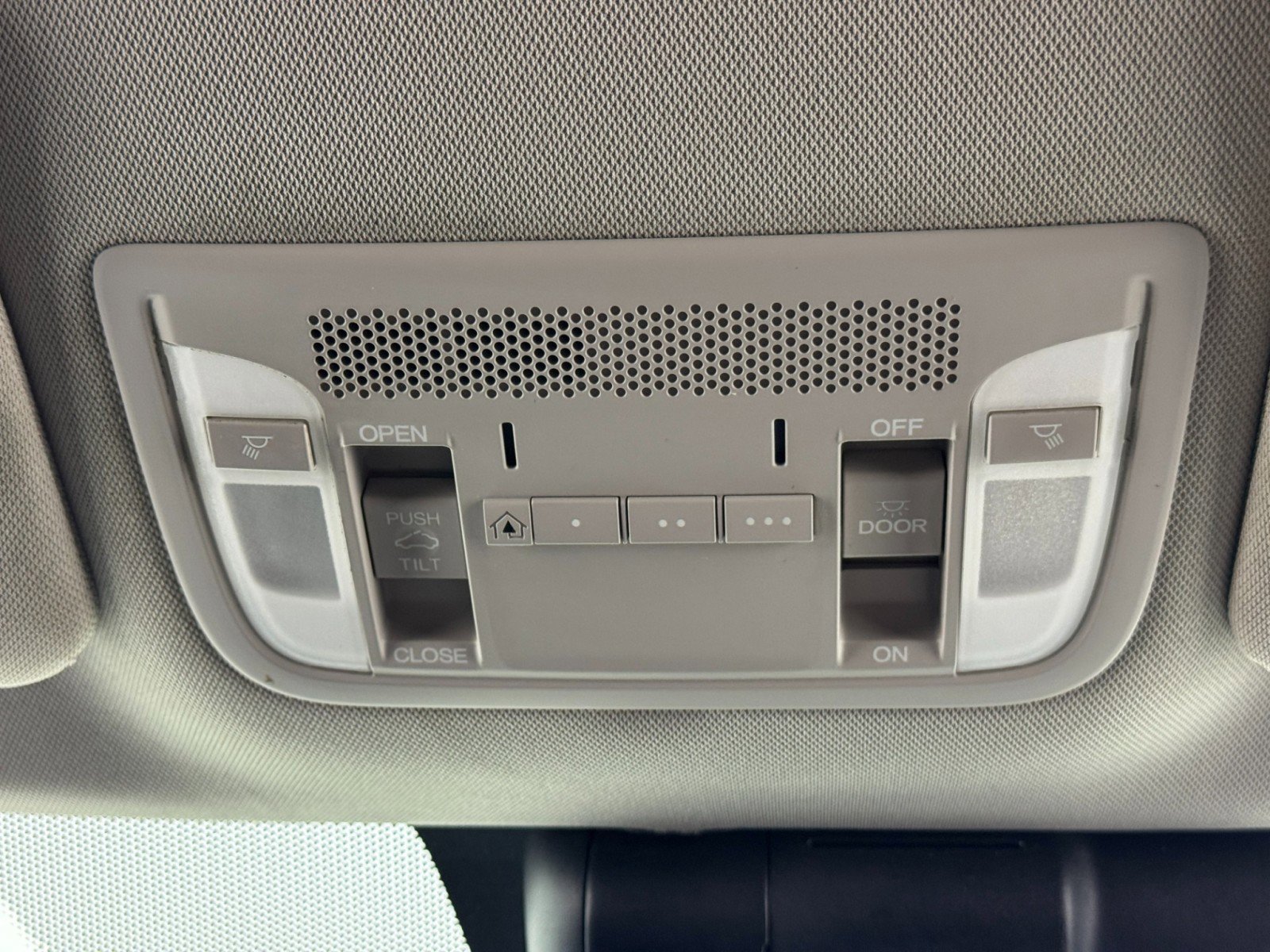 Used 2022 Acura ILX w/ Premium Package image 31