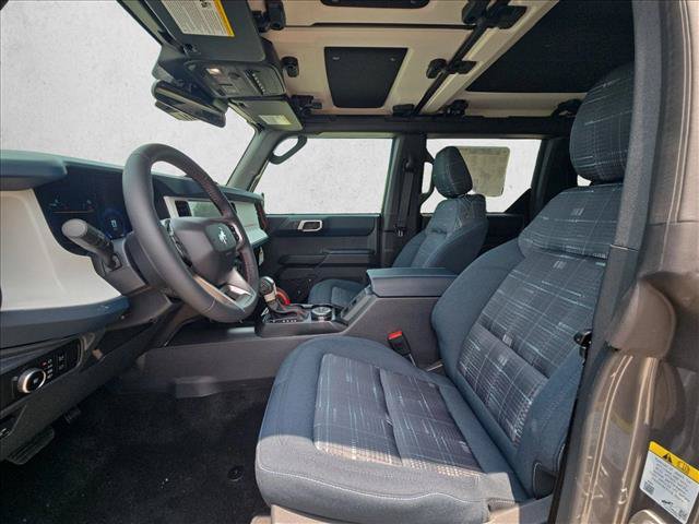 New 2026 Ford Bronco Heritage Edition AWD/4WD image 4