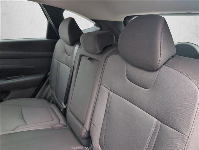 New 2026 Hyundai Tucson SE image 17