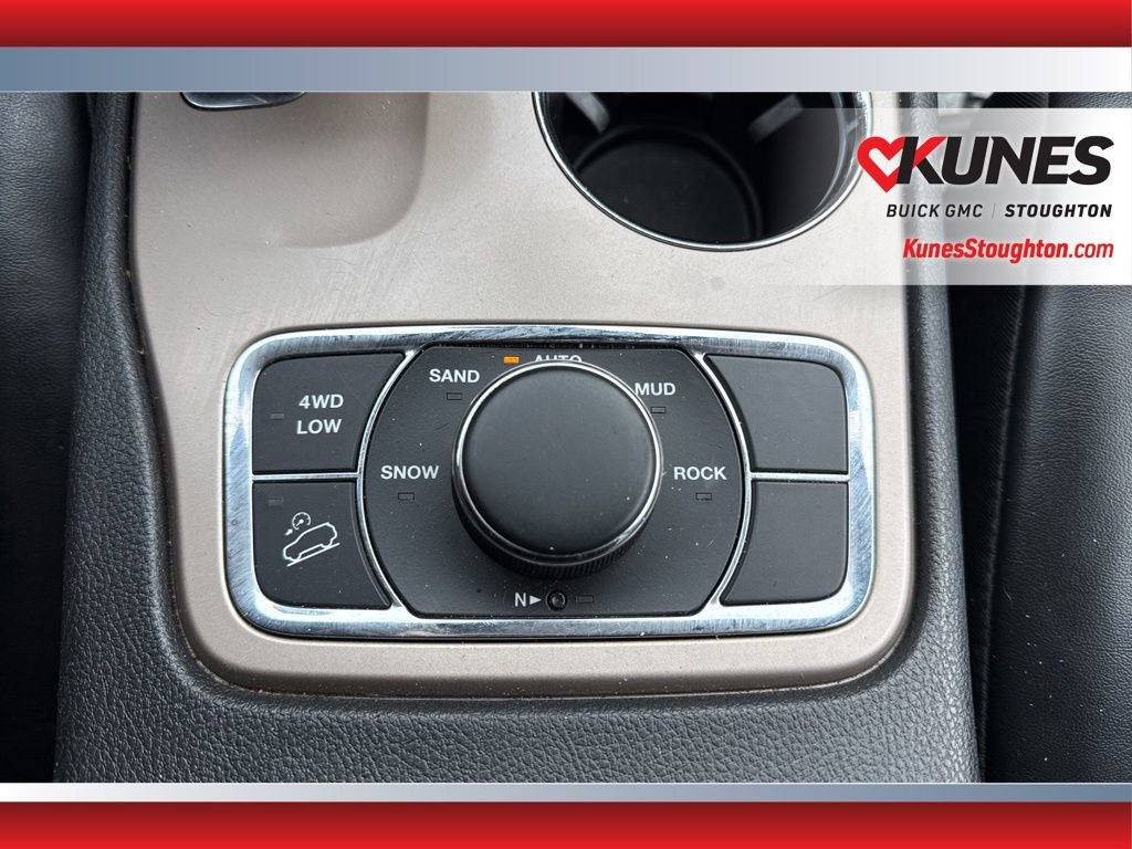 Used 2015 Jeep Grand Cherokee Limited image 34