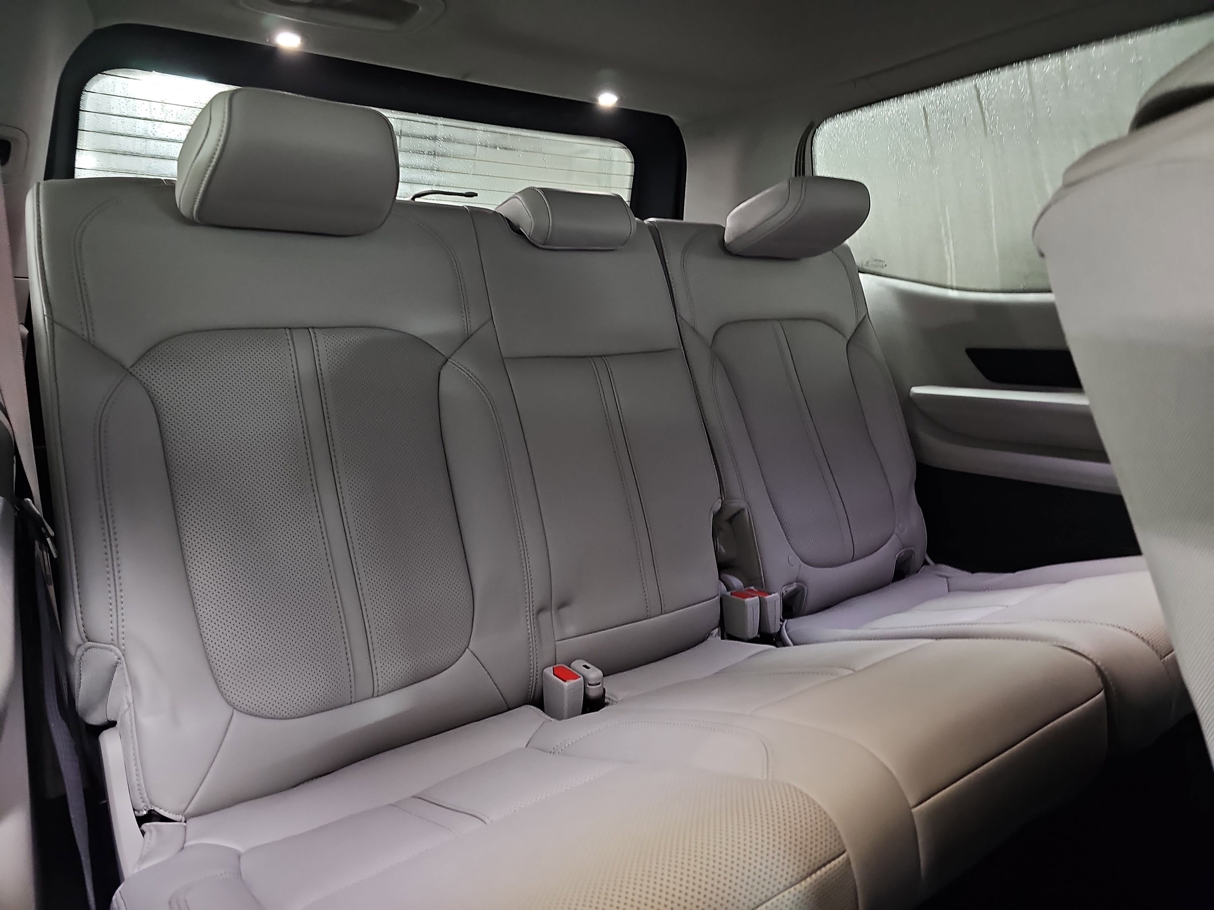 Used 2024 Jeep Wagoneer Series III image 13