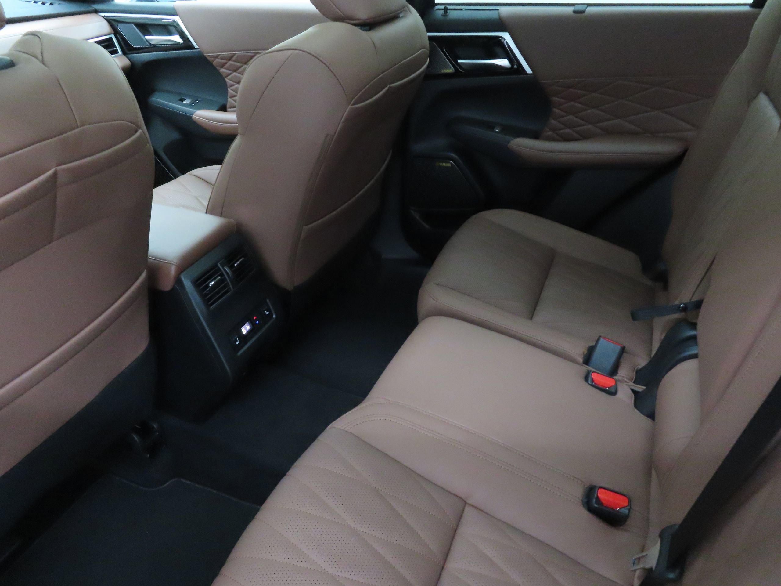 New 2026 Mitsubishi Outlander SEL image 22