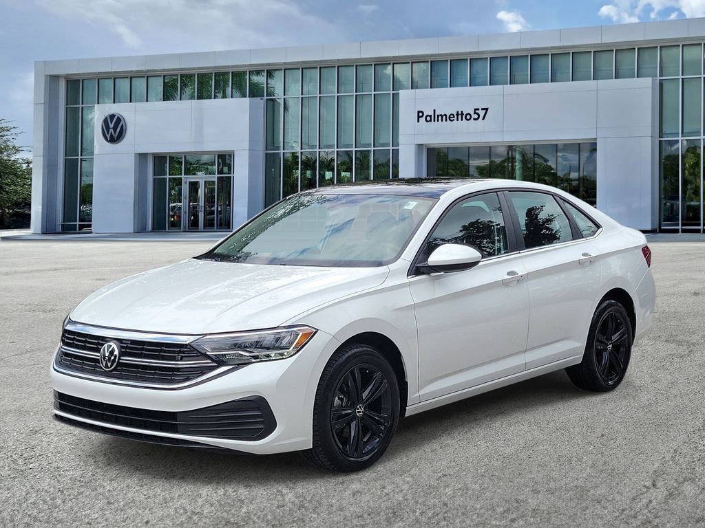 Certified 2023 Volkswagen Jetta SE FWD image 3