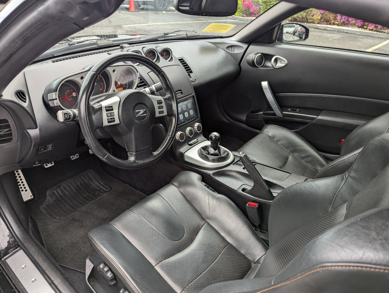 Used 2006 Nissan 350Z Touring image 13