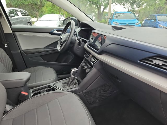 Used 2024 Volkswagen Taos SE FWD image 33