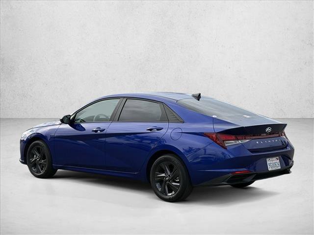 Certified 2023 Hyundai Elantra SEL image 7