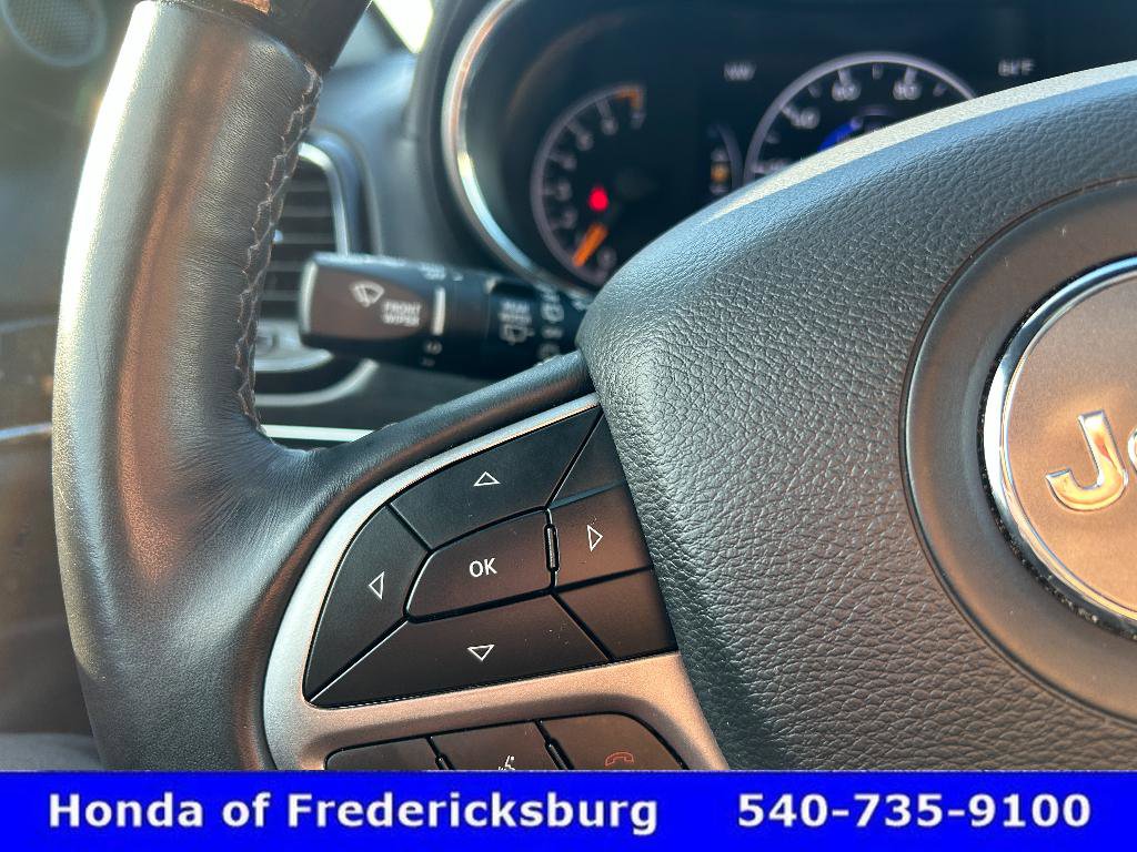 Used 2019 Jeep Grand Cherokee Overland AWD/4WD image 19