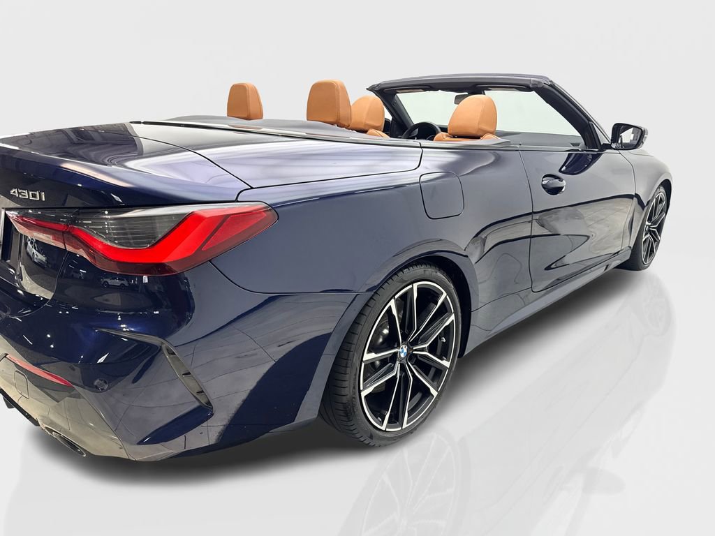 Used 2023 BMW 430i Convertible w/ M Sport Package RWD image 13