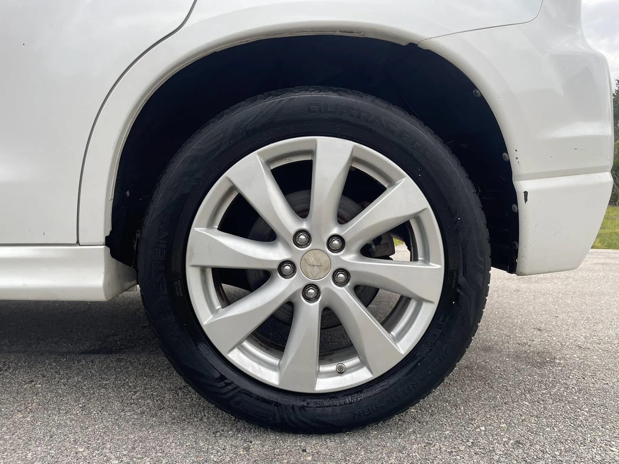 Used 2012 Mitsubishi Outlander Sport SE FWD image 9