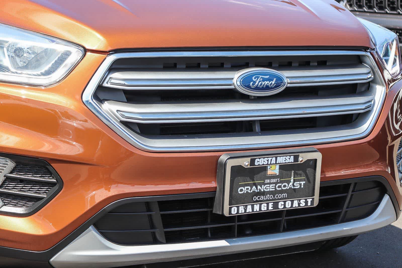 Used 2017 Ford Escape SE w/ Equipment Group 201A FWD image 9