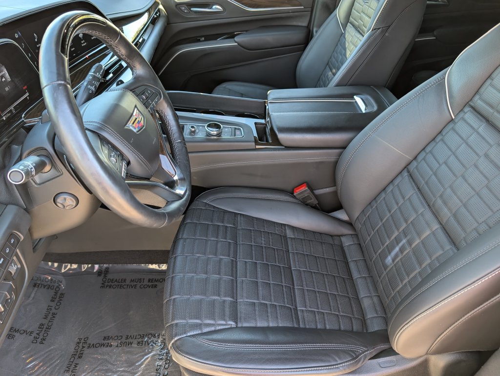 Certified 2024 Cadillac Escalade Sport Platinum w/ LPO, ONYX Package AWD/4WD image 12