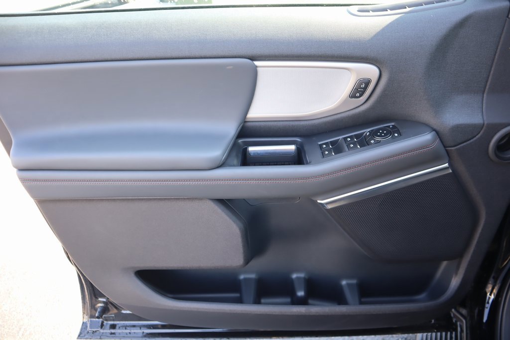 New 2025 Ford Expedition Max Active image 17