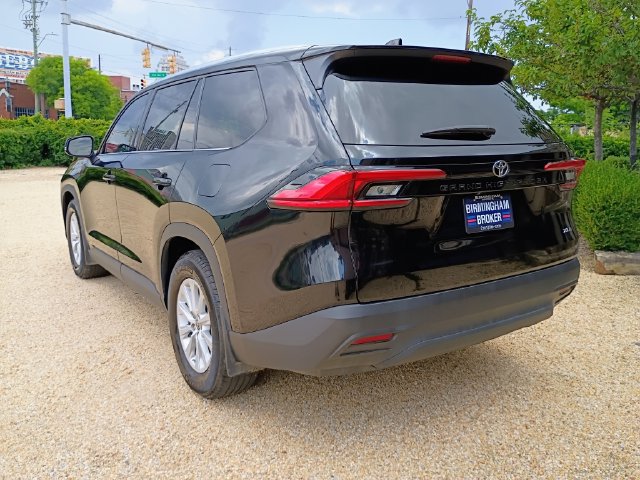 Used 2024 Toyota Grand Highlander FWD image 9