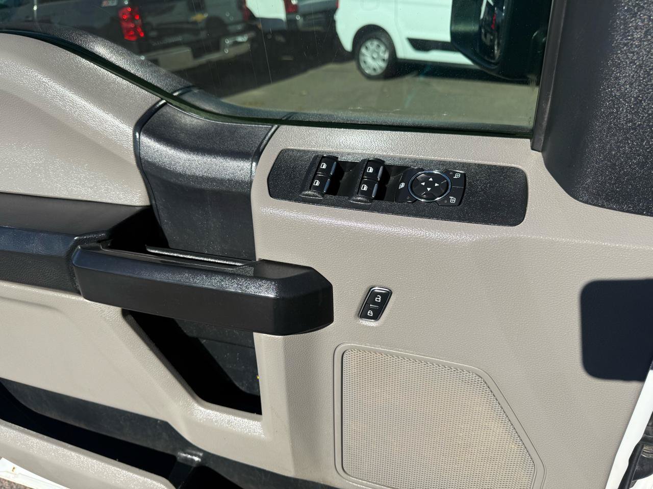 Used 2021 Ford F250 XL w/ Power Equipment Group AWD/4WD image 12