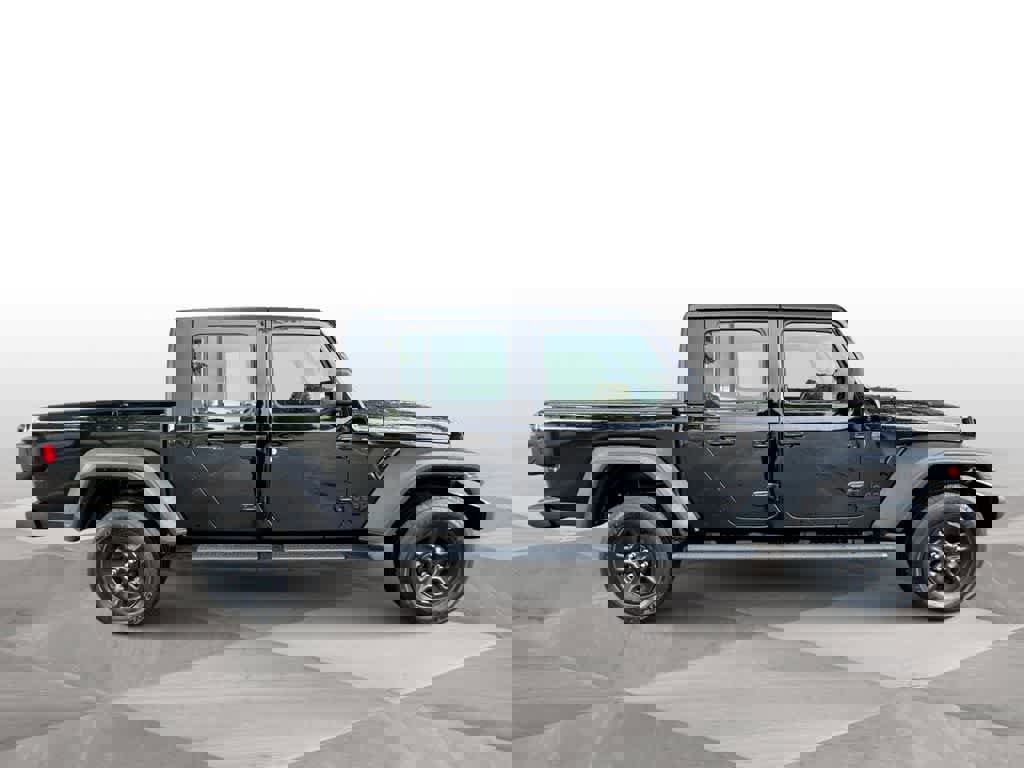 Used 2025 Jeep Gladiator Sport image 9