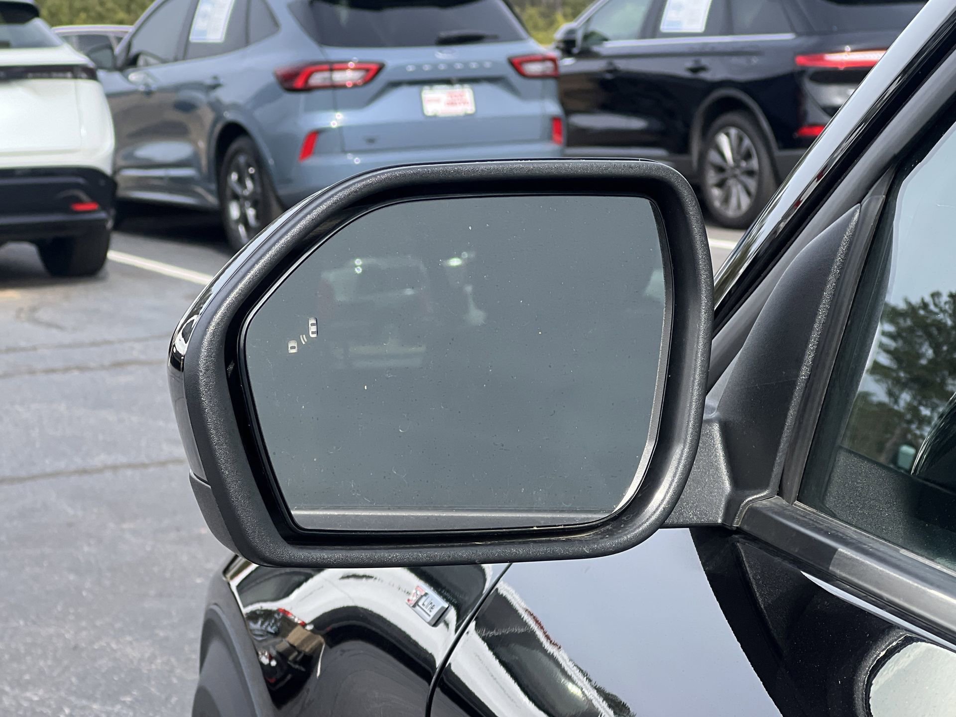 Certified 2023 Ford Explorer ST-Line w/ Class IV Trailer Tow Package image 31