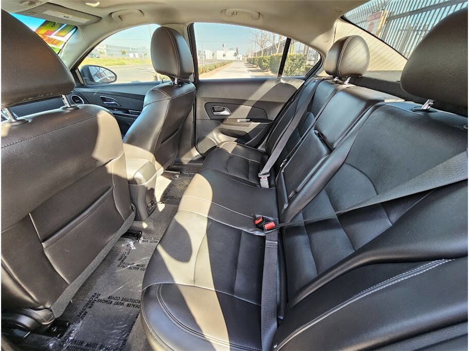 Used 2014 Chevrolet Cruze LTZ w/ RS Package image 14