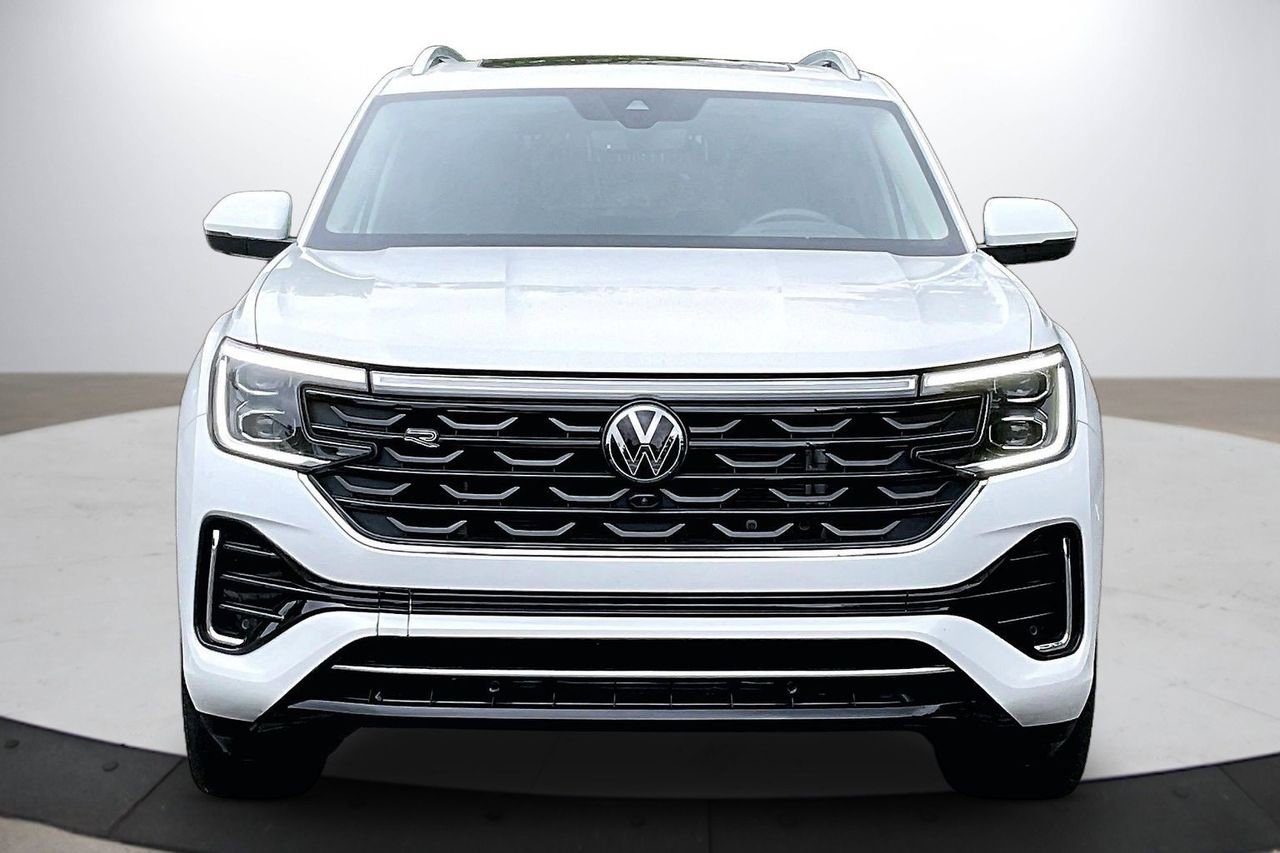 Used 2024 Volkswagen Atlas SEL Premium R-Line AWD/4WD image 3