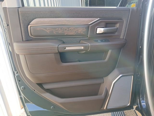 New 2026 RAM 2500 Limited AWD/4WD image 22