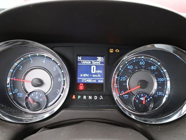 Used 2014 Chrysler Town & Country Touring-L w/ Driver Convenience Group image 36