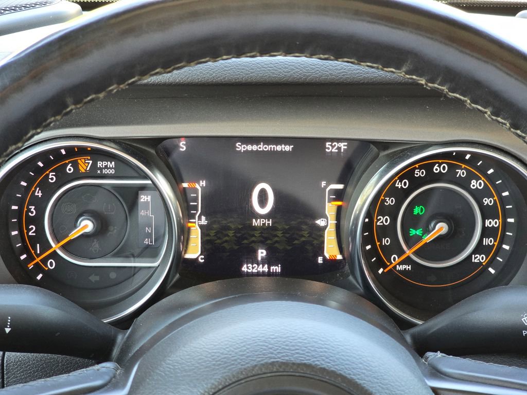 Used 2021 Jeep Gladiator Sport AWD/4WD image 31