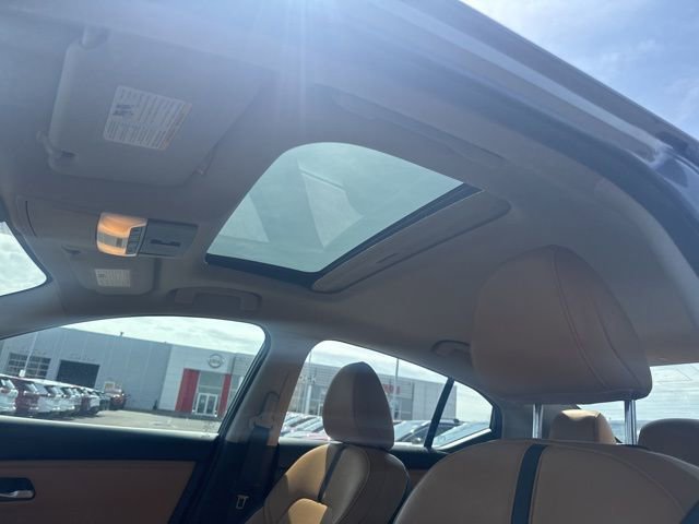 Certified 2025 Nissan Sentra SV w/ SV Premium Package image 21