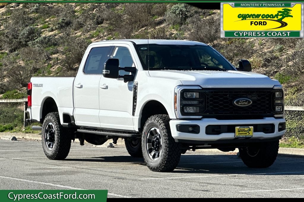 New 2026 Ford F350 Lariat w/ Tremor Off-Road Package