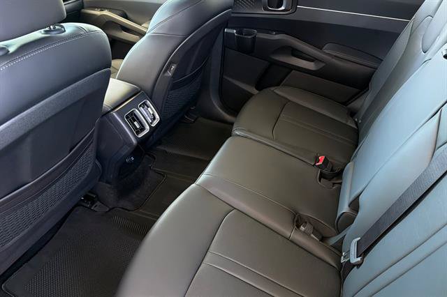 New 2026 Kia Sorento EX FWD image 13