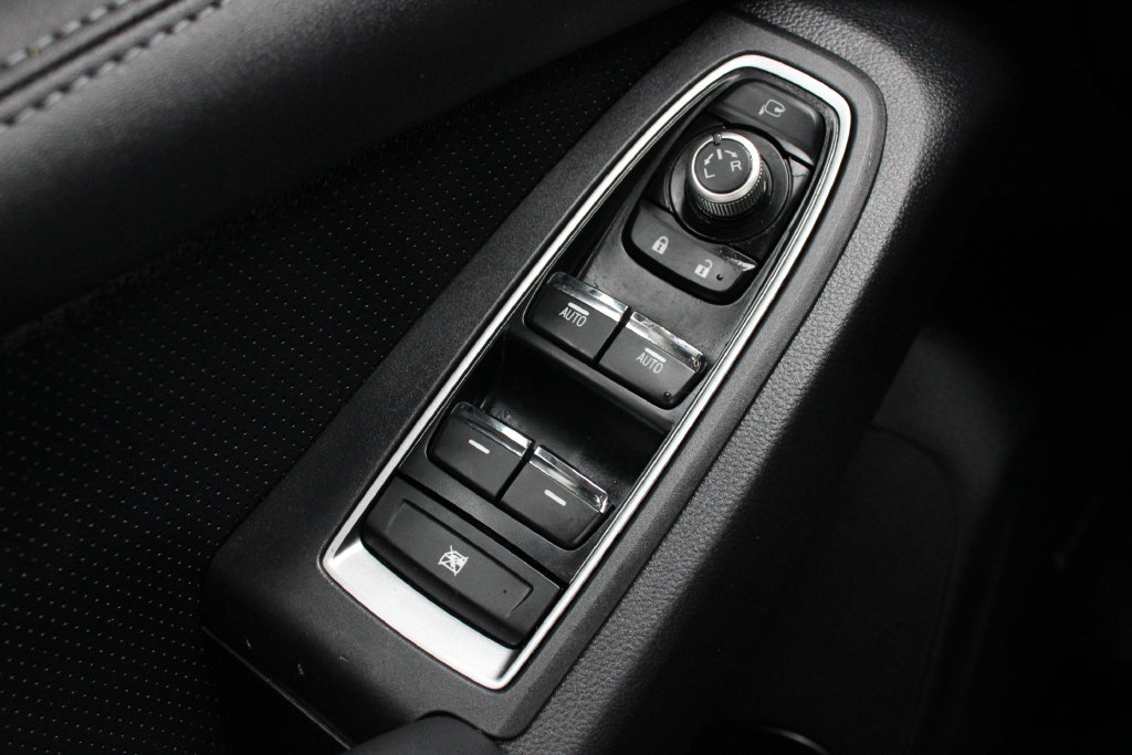 Used 2024 Subaru Ascent Limited AWD/4WD image 9