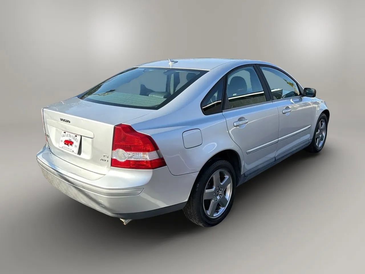 Used 2005 Volvo S40 T5 image 4