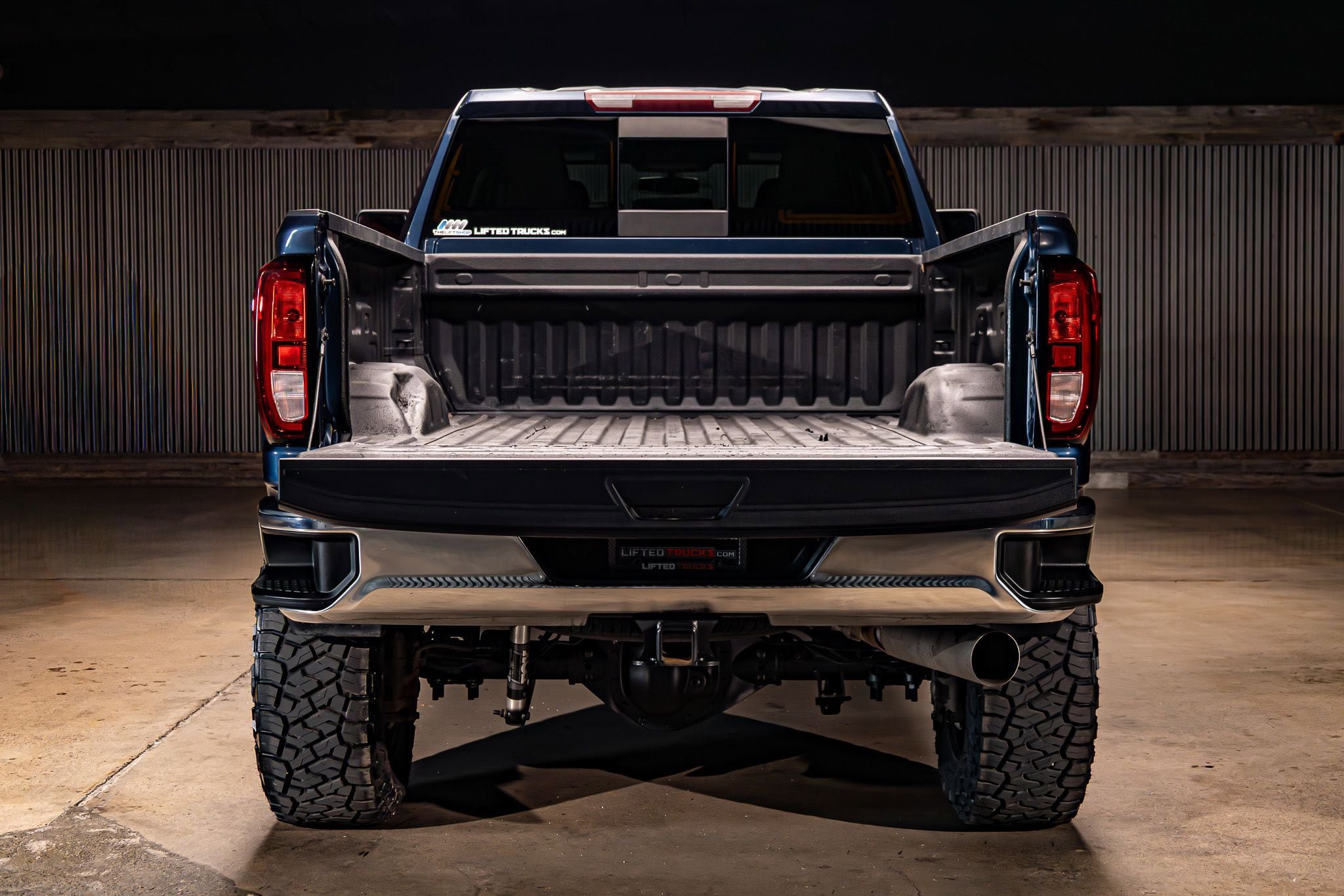 Used 2022 GMC Sierra 2500 SLE w/ SLE Convenience Package AWD/4WD image 9