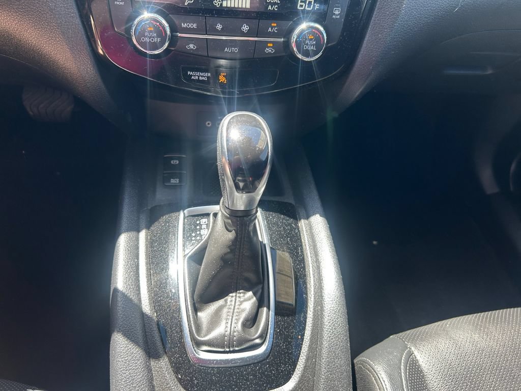 Used 2022 Nissan Rogue Sport SL w/ Premium Package AWD/4WD image 7