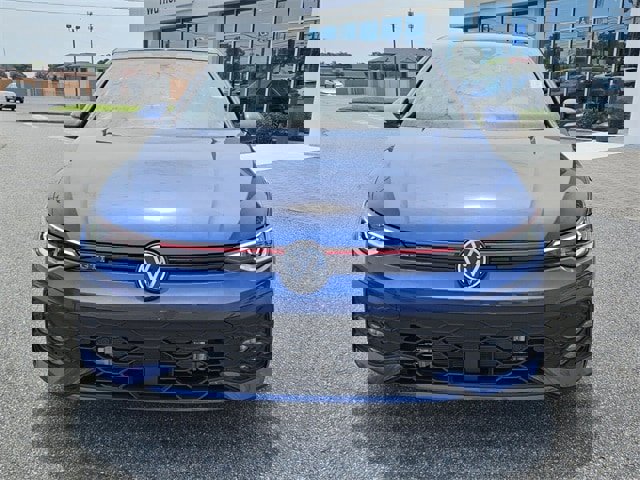 New 2025 Volkswagen GTI SE image 2