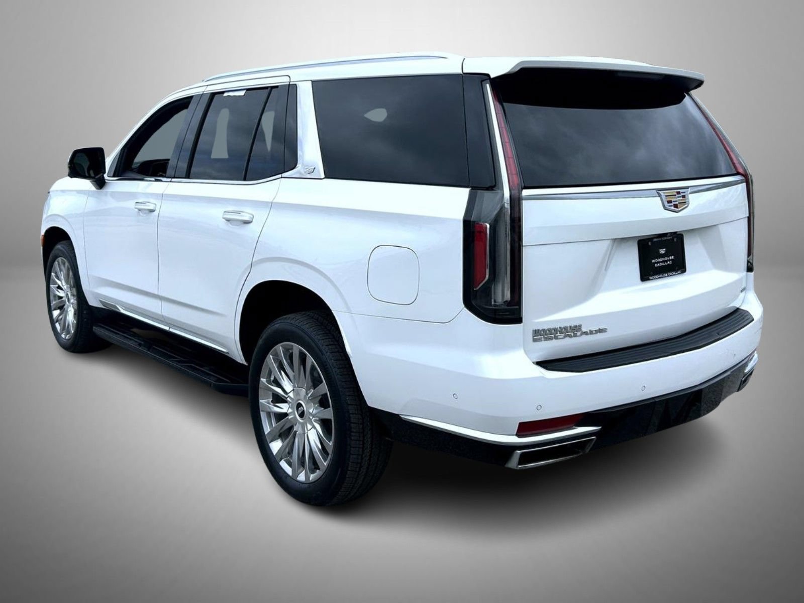 Used 2021 Cadillac Escalade Premium Luxury w/ Performance Package AWD/4WD image 7