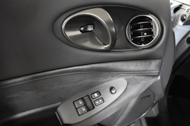 Certified 2024 Nissan Z Performance w/ Floor Mat Package RWD image 8