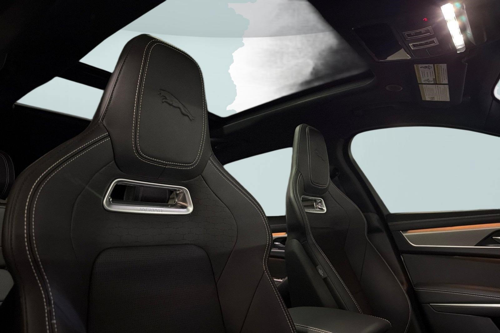 New 2026 Jaguar F-PACE R-Dynamic S AWD/4WD image 23