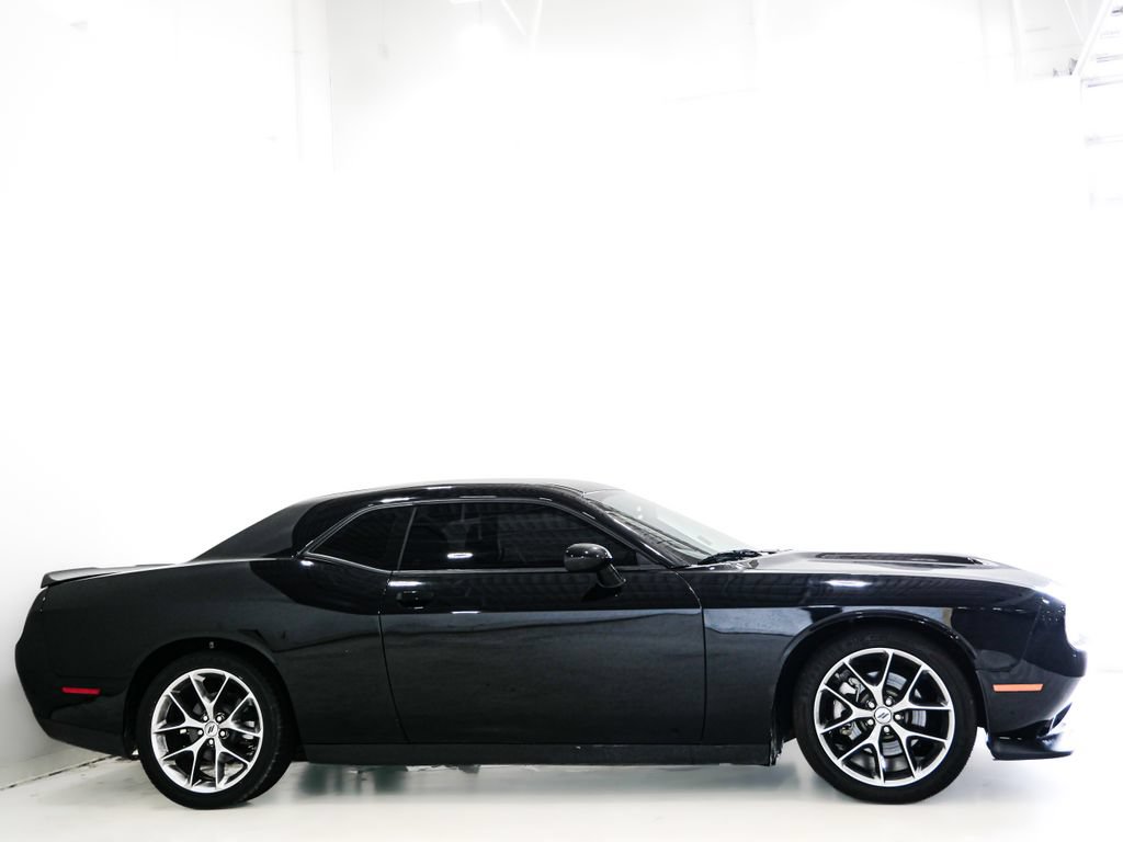 Used 2023 Dodge Challenger GT RWD image 4