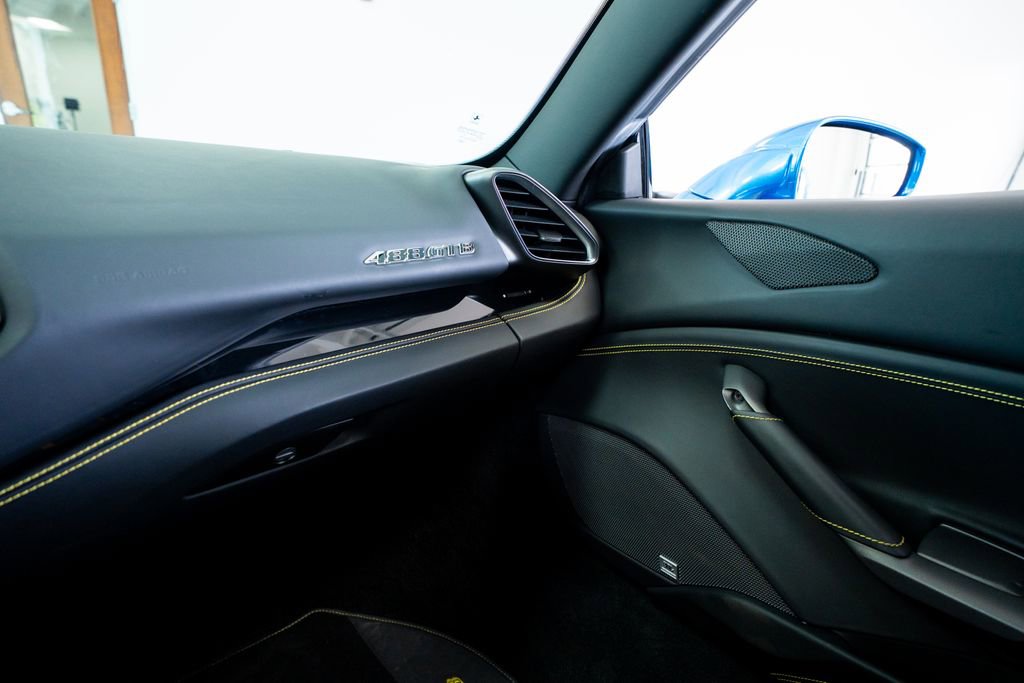Used 2019 Ferrari 488 GTB image 53