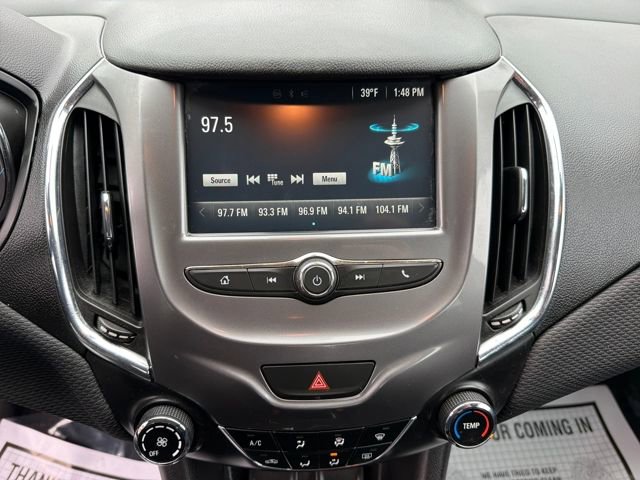 Used 2016 Chevrolet Cruze LT image 19