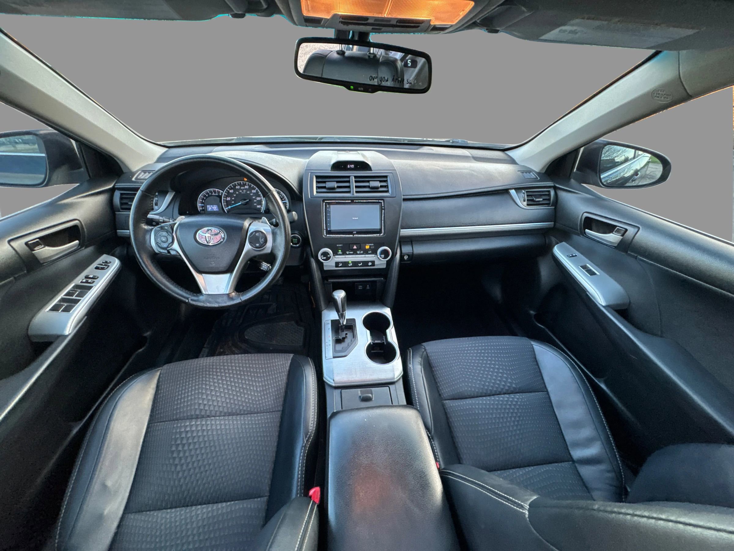 Used 2012 Toyota Camry SE w/ Convenience Pkg FWD image 21
